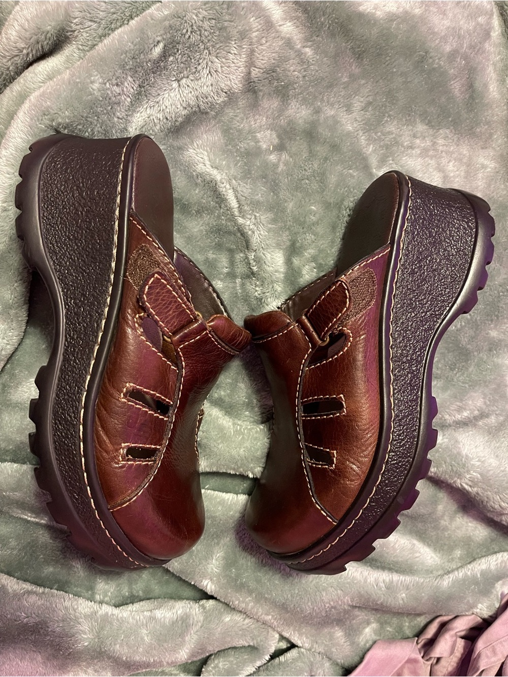 MIA Clogs - Picture 4 of 8